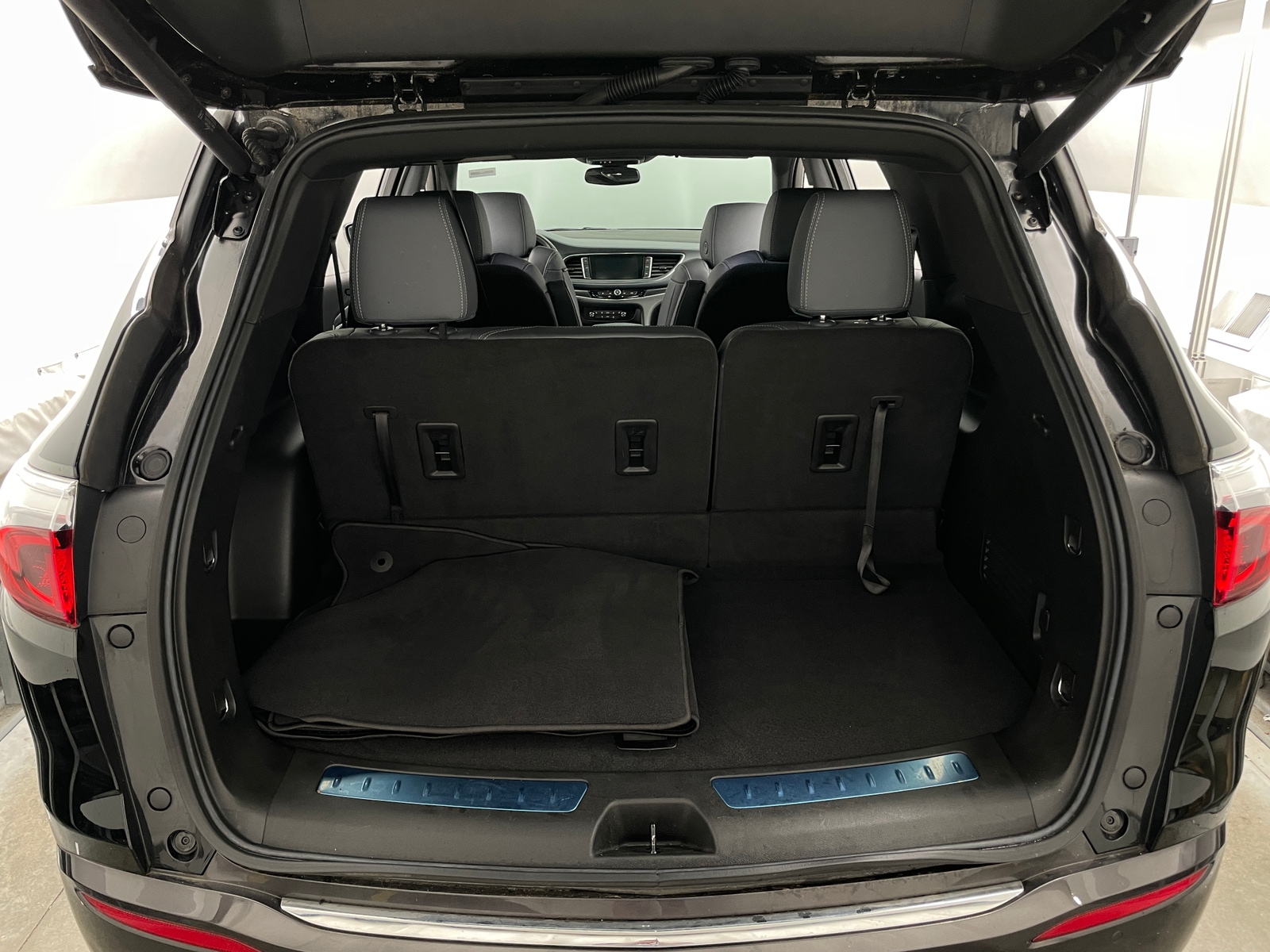 Thumbnail: 2023 Buick Enclave - 6