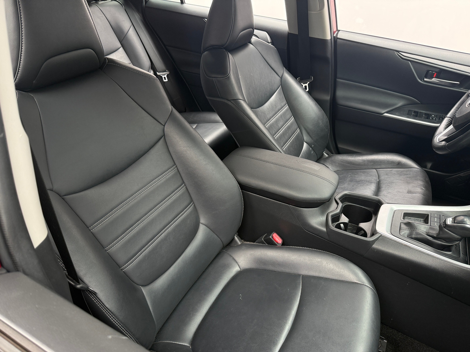 Thumbnail: 2021 Toyota RAV4 - 2