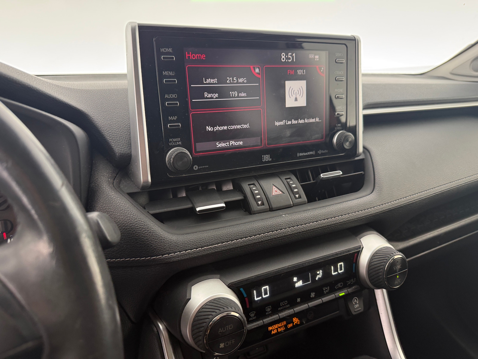 Thumbnail: 2021 Toyota RAV4 - 4