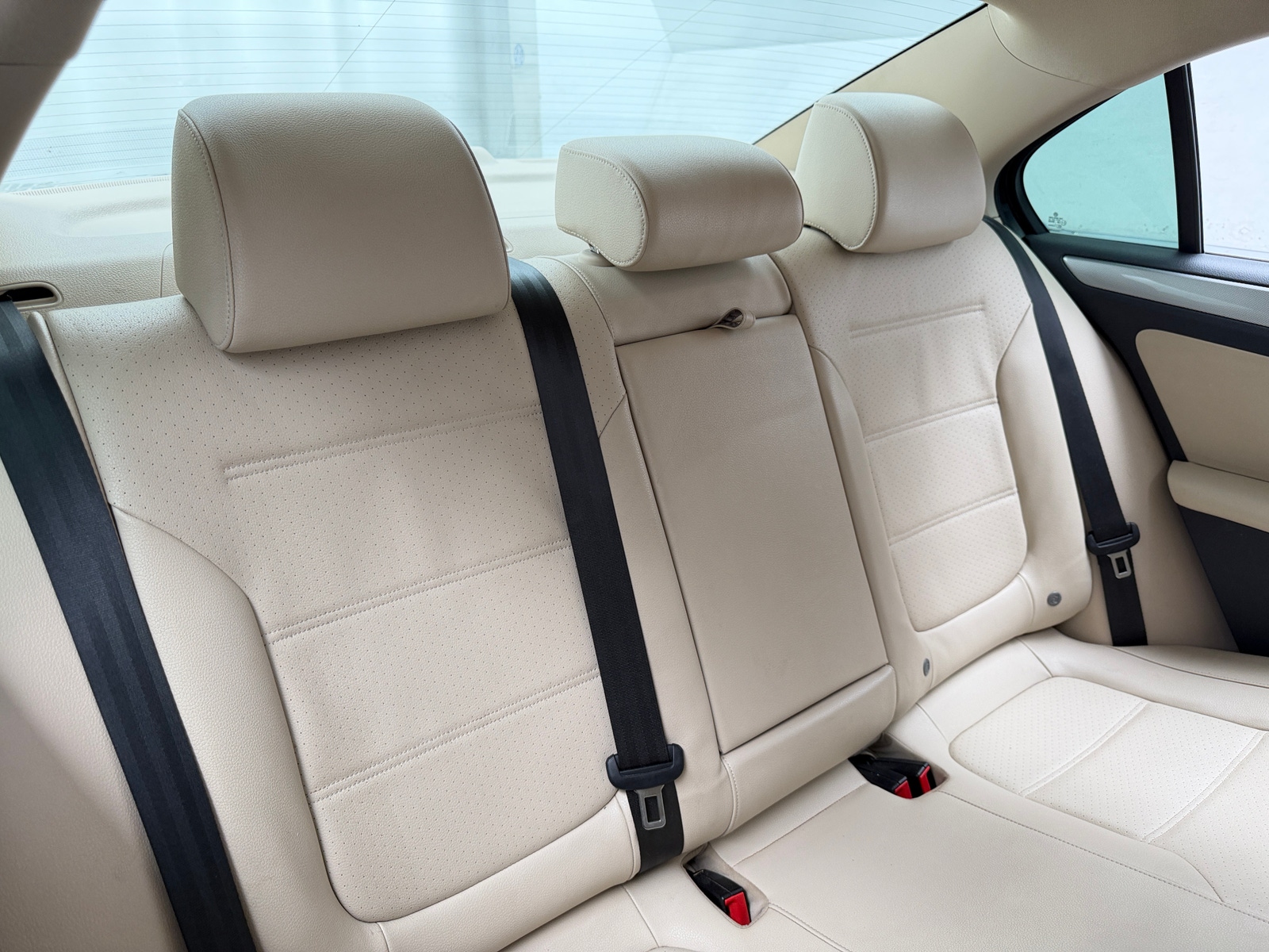 Thumbnail: 2015 Volkswagen Jetta - 5