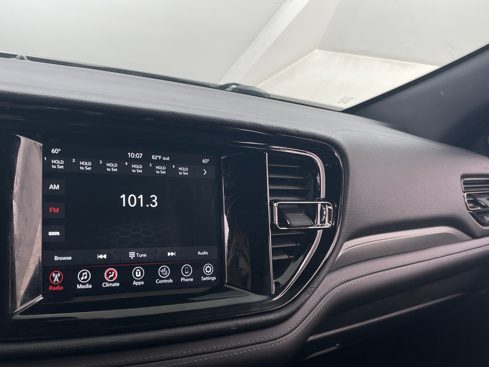 Thumbnail: 2021 Dodge Durango - 3