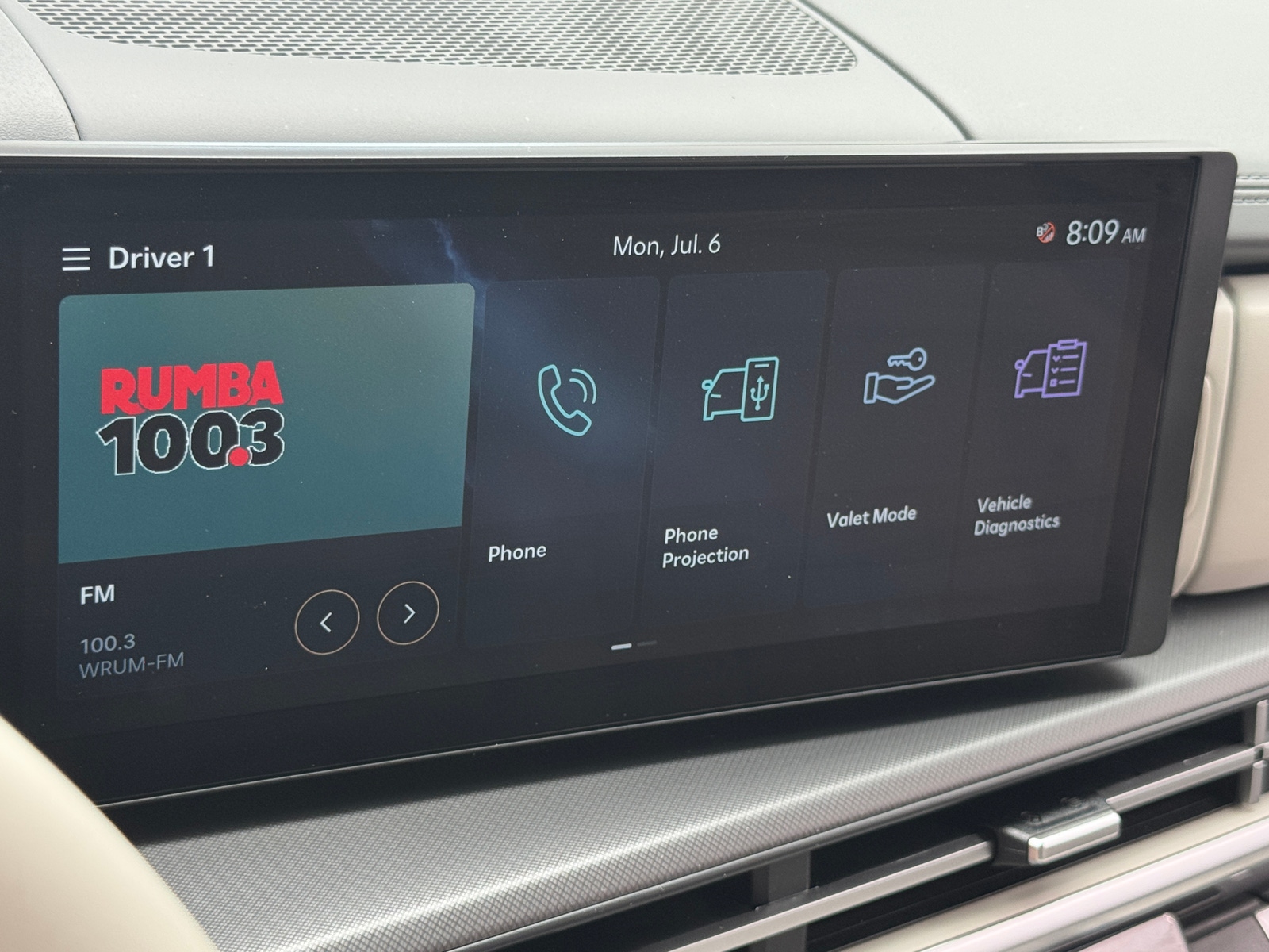 Thumbnail: 2026 Hyundai Santa Fe - 3
