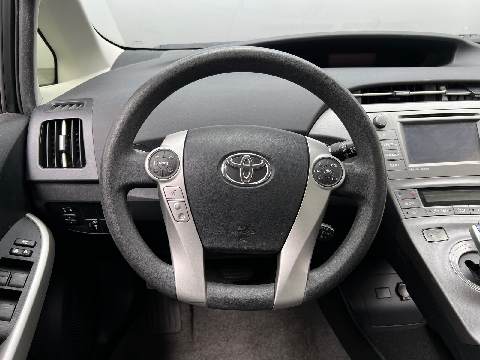 Thumbnail: 2015 Toyota Prius - 5