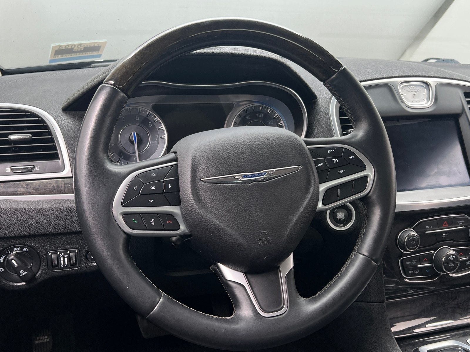 Thumbnail: 2018 Chrysler 300 - 4