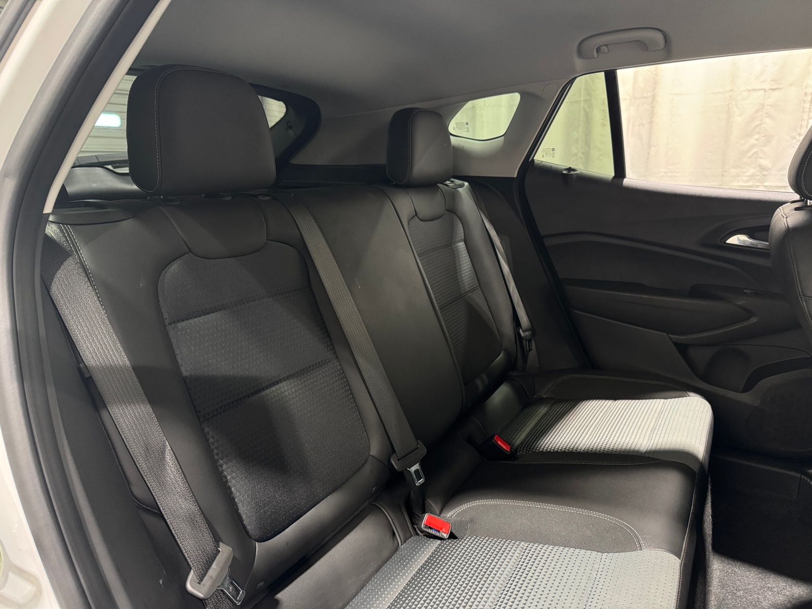 Thumbnail: 2025 Chevrolet Trax - 6