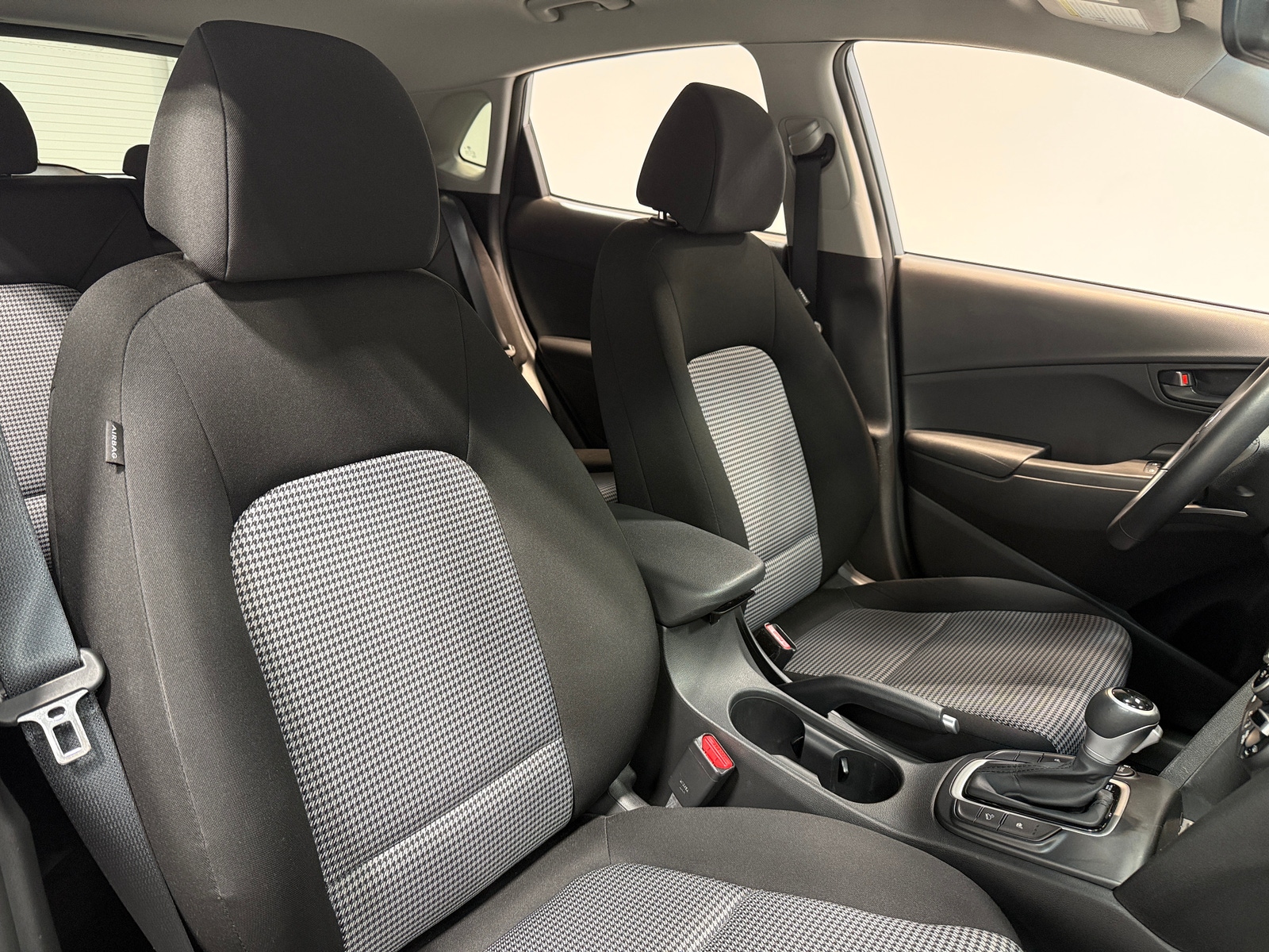Thumbnail: 2021 Hyundai Kona - 2