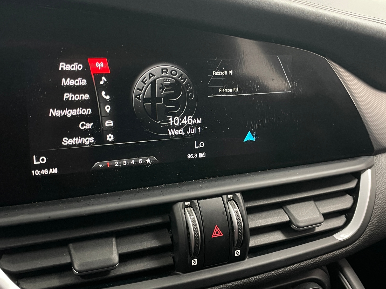 Thumbnail: 2019 Alfa Romeo Giulia - 3