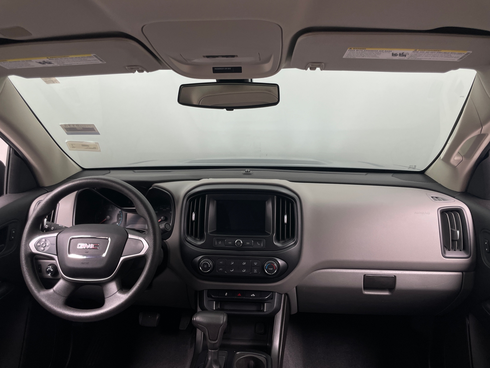 Thumbnail: 2019 GMC Canyon - 3