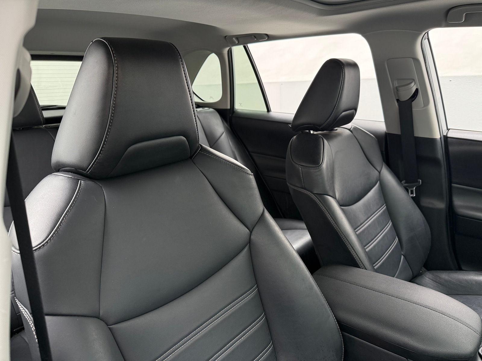 Thumbnail: 2021 Toyota RAV4 - 2
