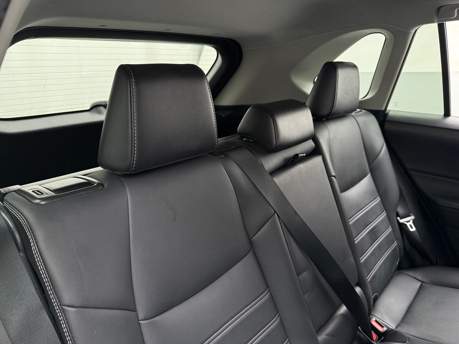 Thumbnail: 2021 Toyota RAV4 - 6