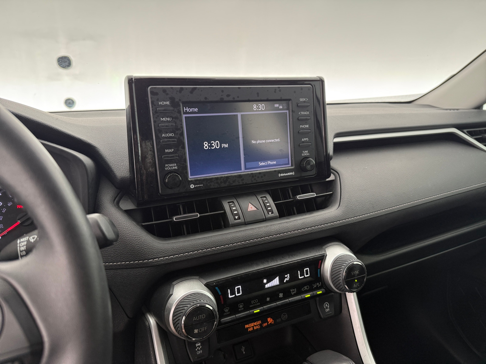 Thumbnail: 2021 Toyota RAV4 - 4