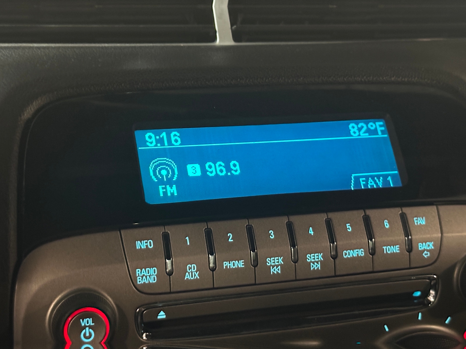 Thumbnail: 2011 Chevrolet Camaro - 2