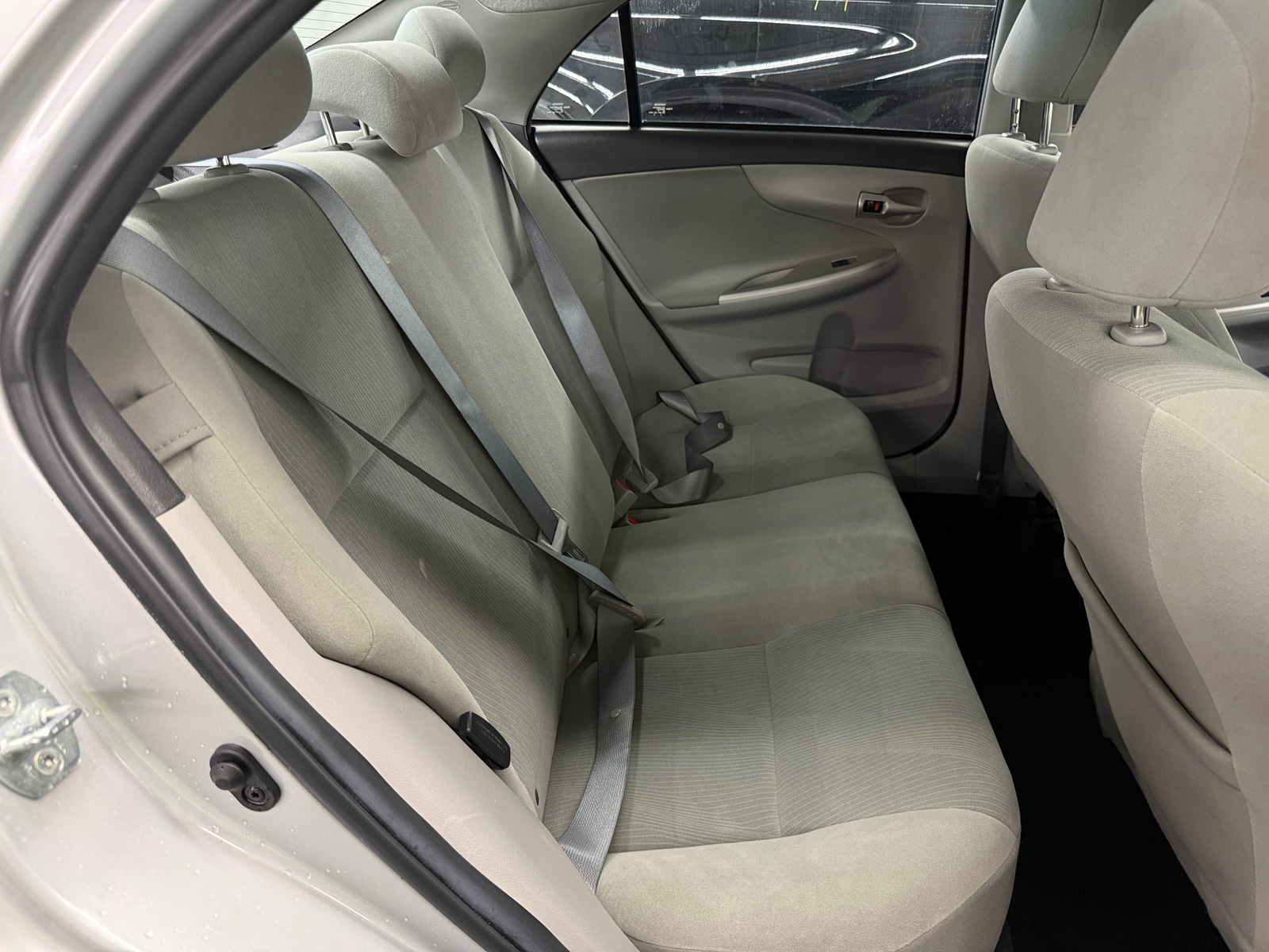 Thumbnail: 2013 Toyota Corolla - 6