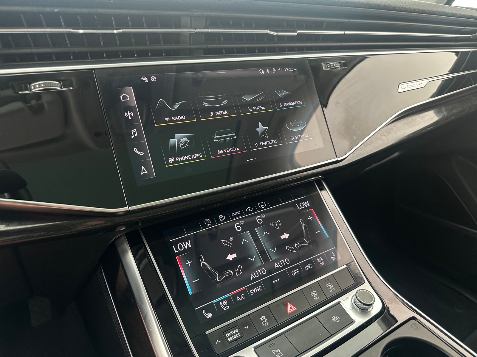 Thumbnail: 2023 Audi Q7 - 3