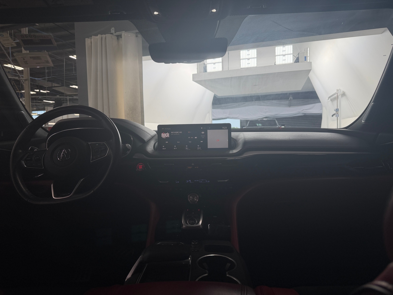 Thumbnail: 2023 Acura MDX - 2