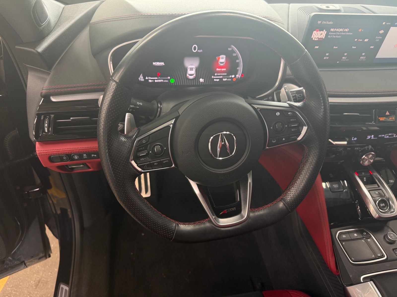 Thumbnail: 2023 Acura MDX - 3