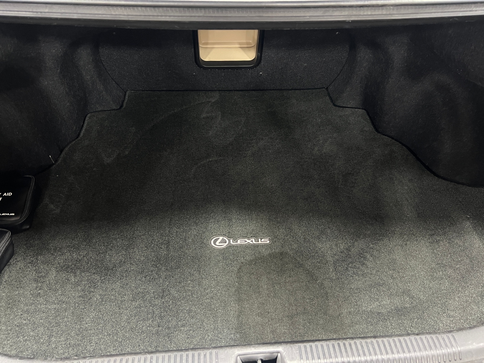 Thumbnail: 2012 Lexus ES - 6