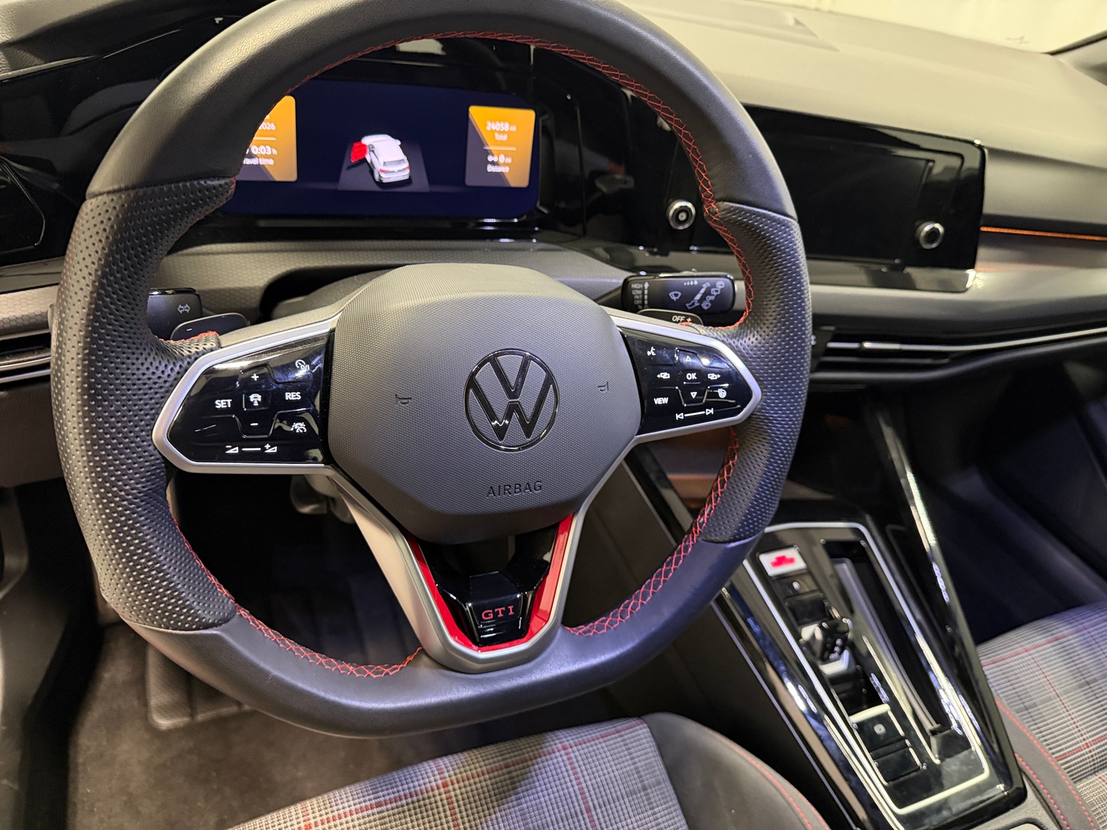Thumbnail: 2024 Volkswagen Golf - 5