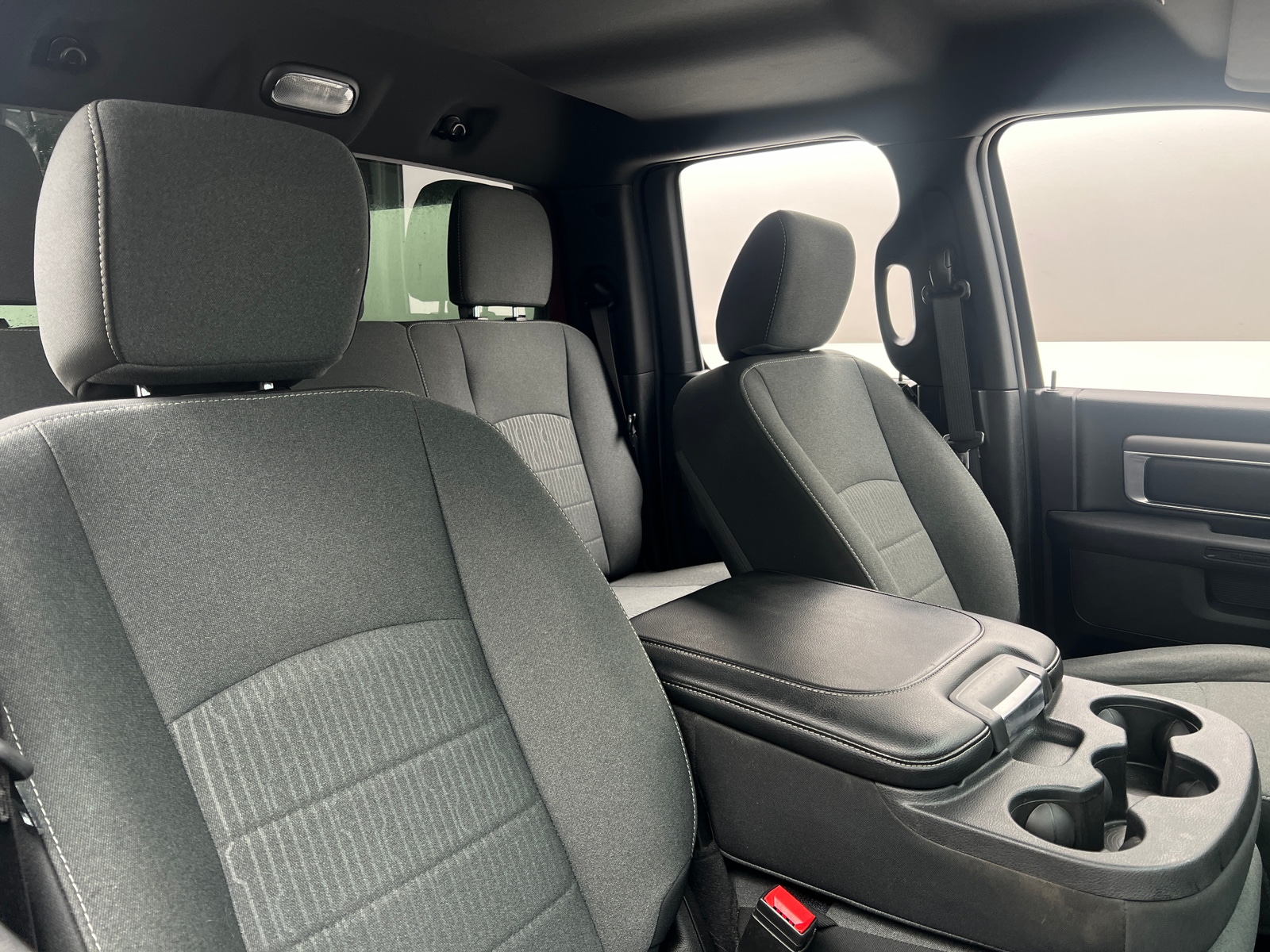 Thumbnail: 2022 RAM 1500 Classic - 2