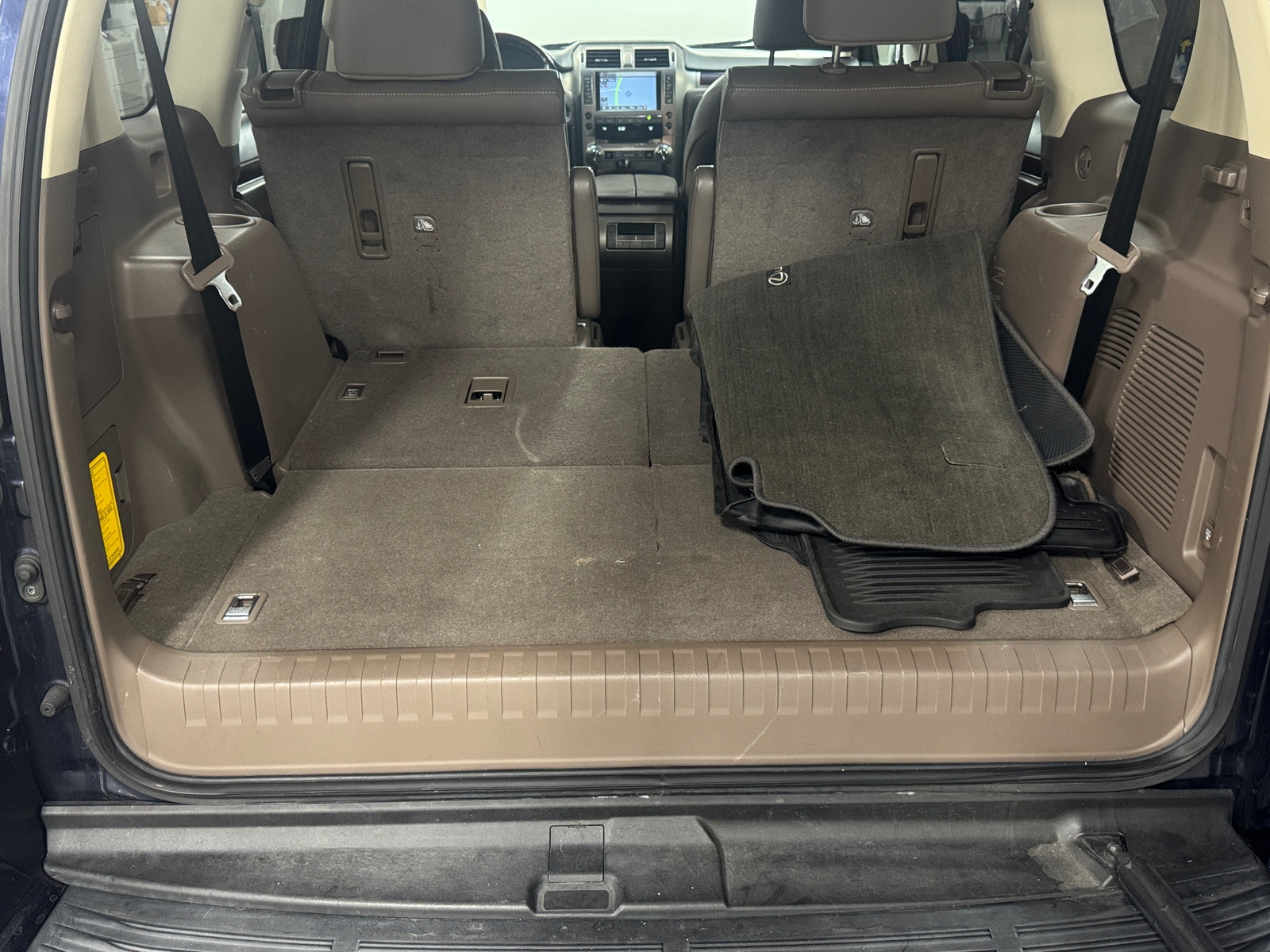 Thumbnail: 2019 Lexus GX - 6