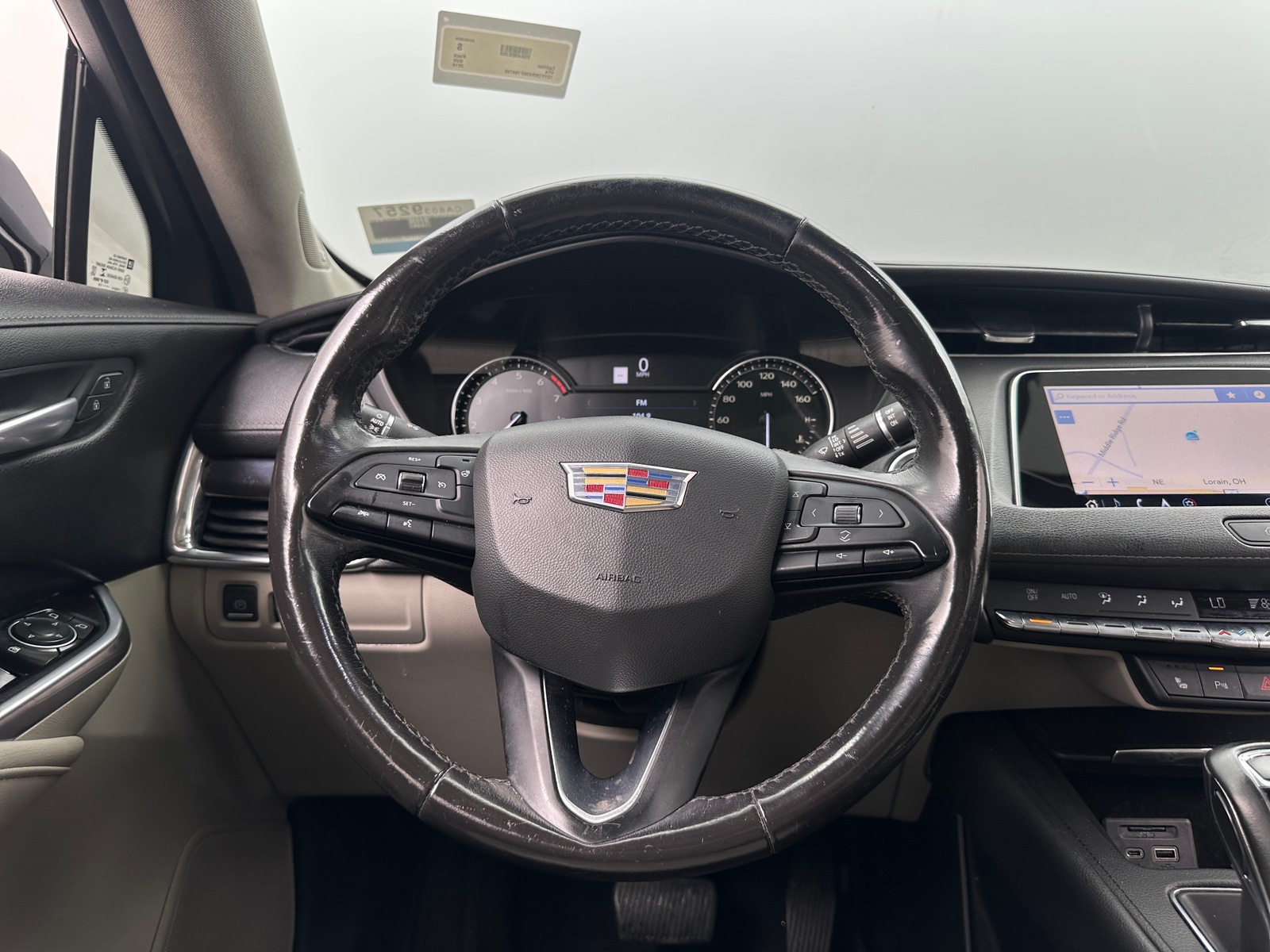 Thumbnail: 2019 Cadillac XT4 - 4