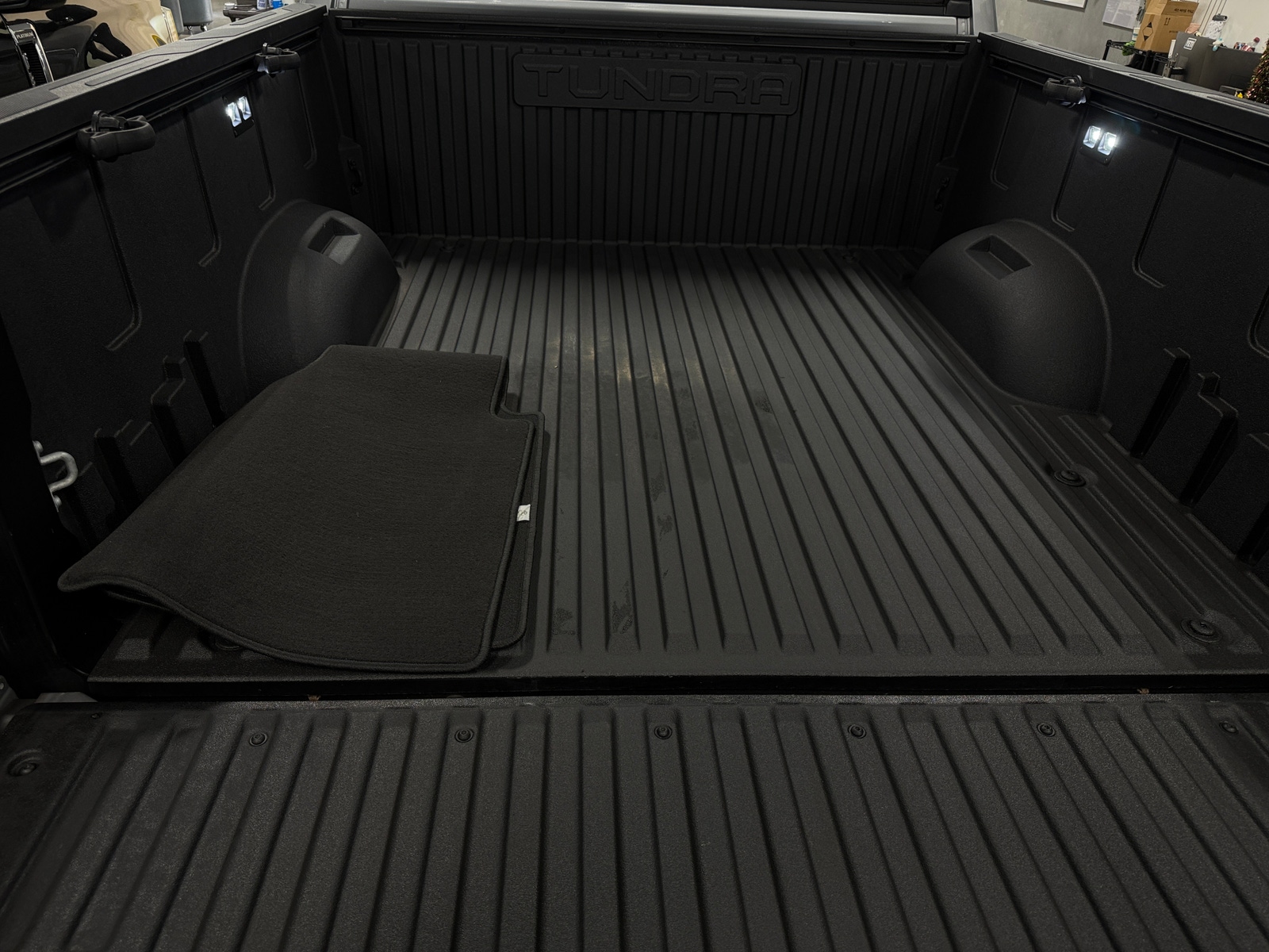 Thumbnail: 2025 Toyota Tundra - 7