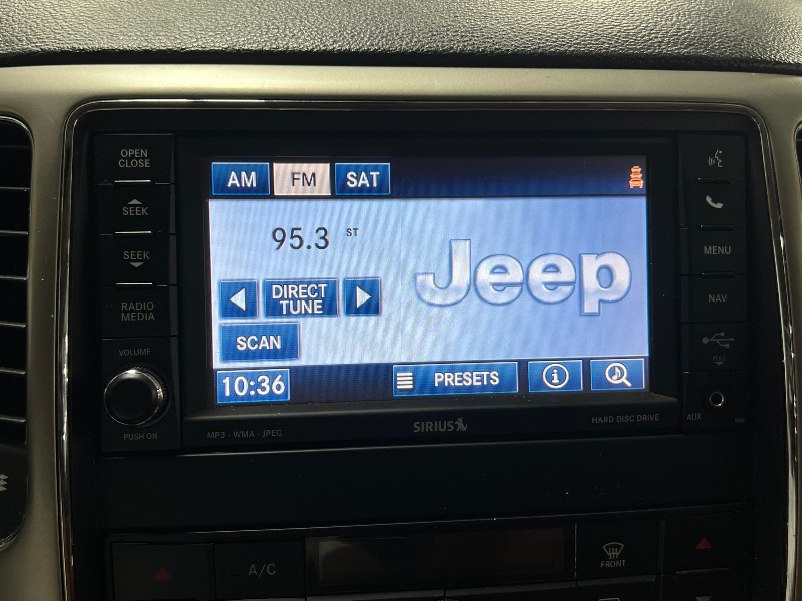 Thumbnail: 2012 Jeep Grand Cherokee - 4