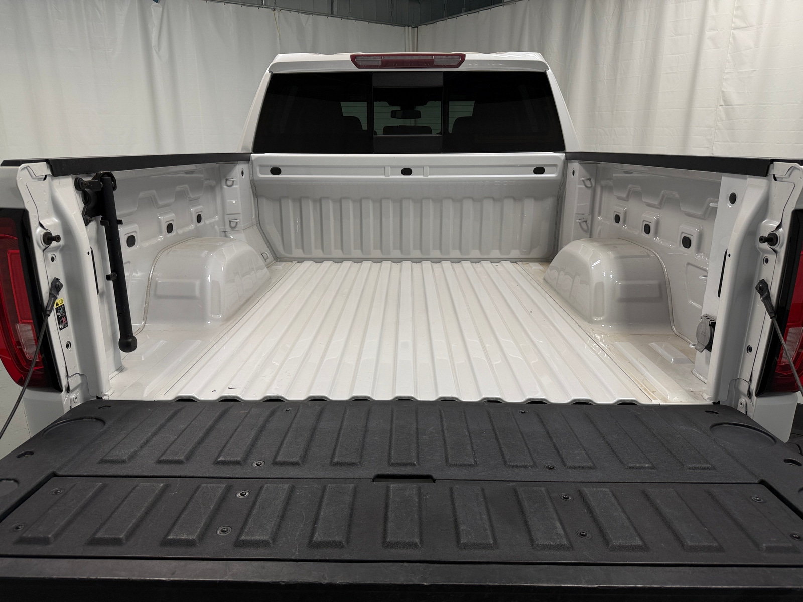 Thumbnail: 2022 GMC Sierra 1500 - 6