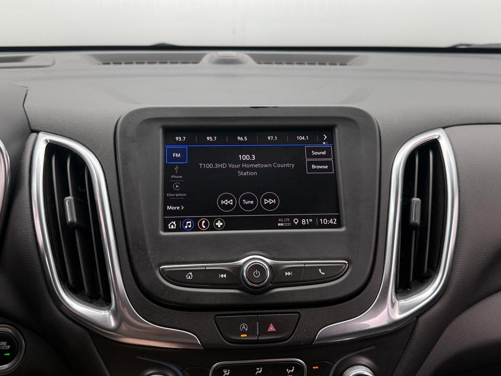 Thumbnail: 2024 Chevrolet Equinox - 4