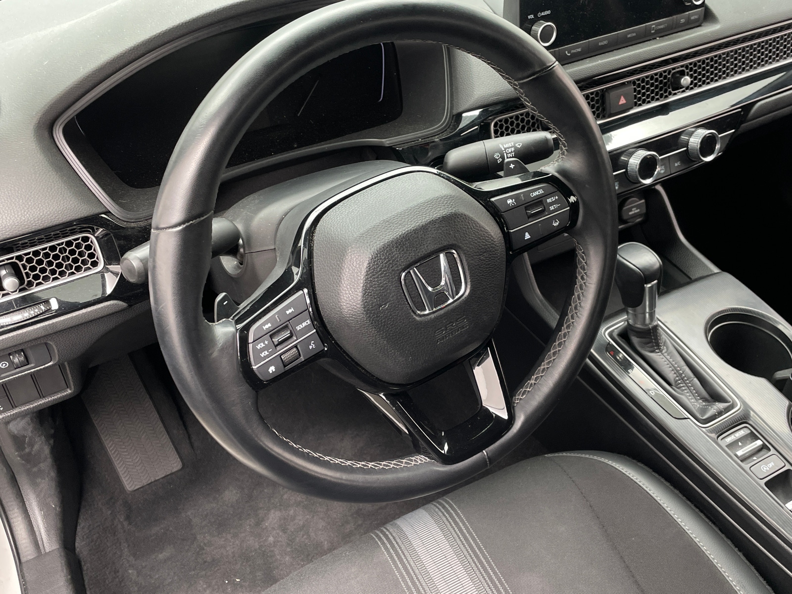 Thumbnail: 2024 Honda Civic - 5
