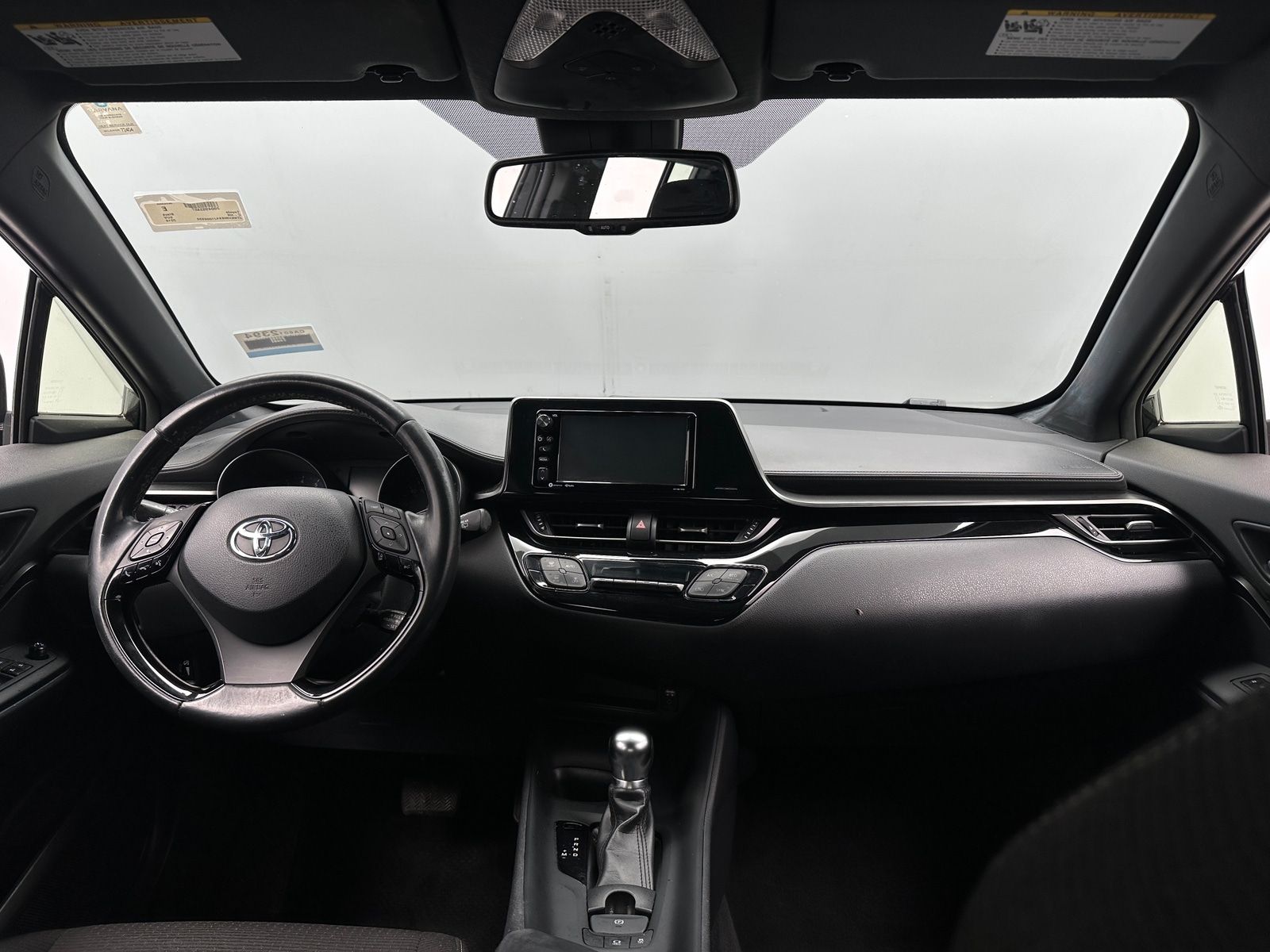 Thumbnail: 2018 Toyota C-HR - 3