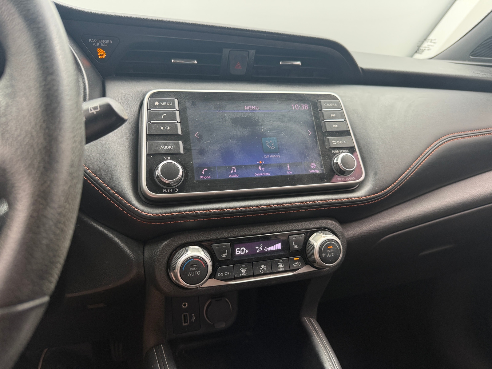 Thumbnail: 2018 Nissan Kicks - 3