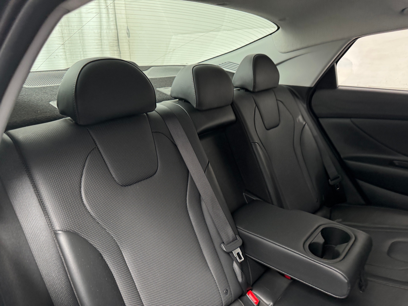 Thumbnail: 2023 Hyundai Elantra - 5