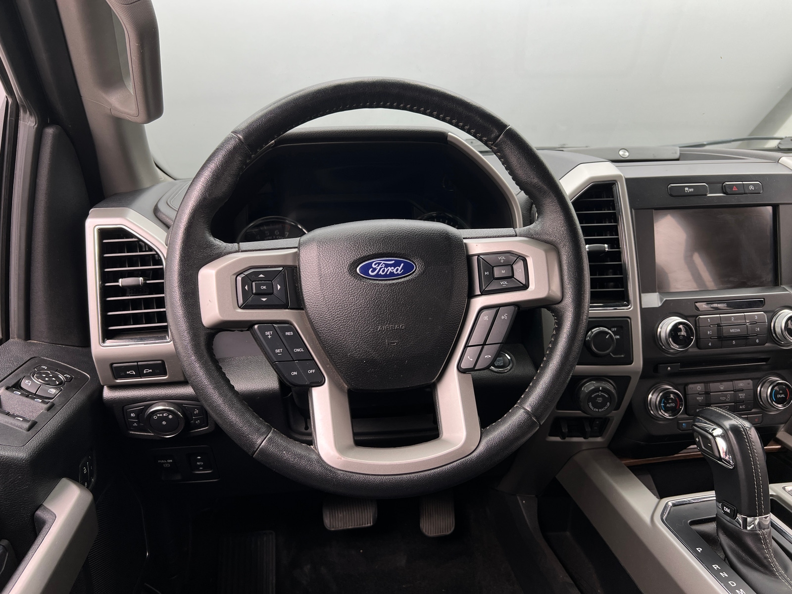 Thumbnail: 2018 Ford Econoline - 4