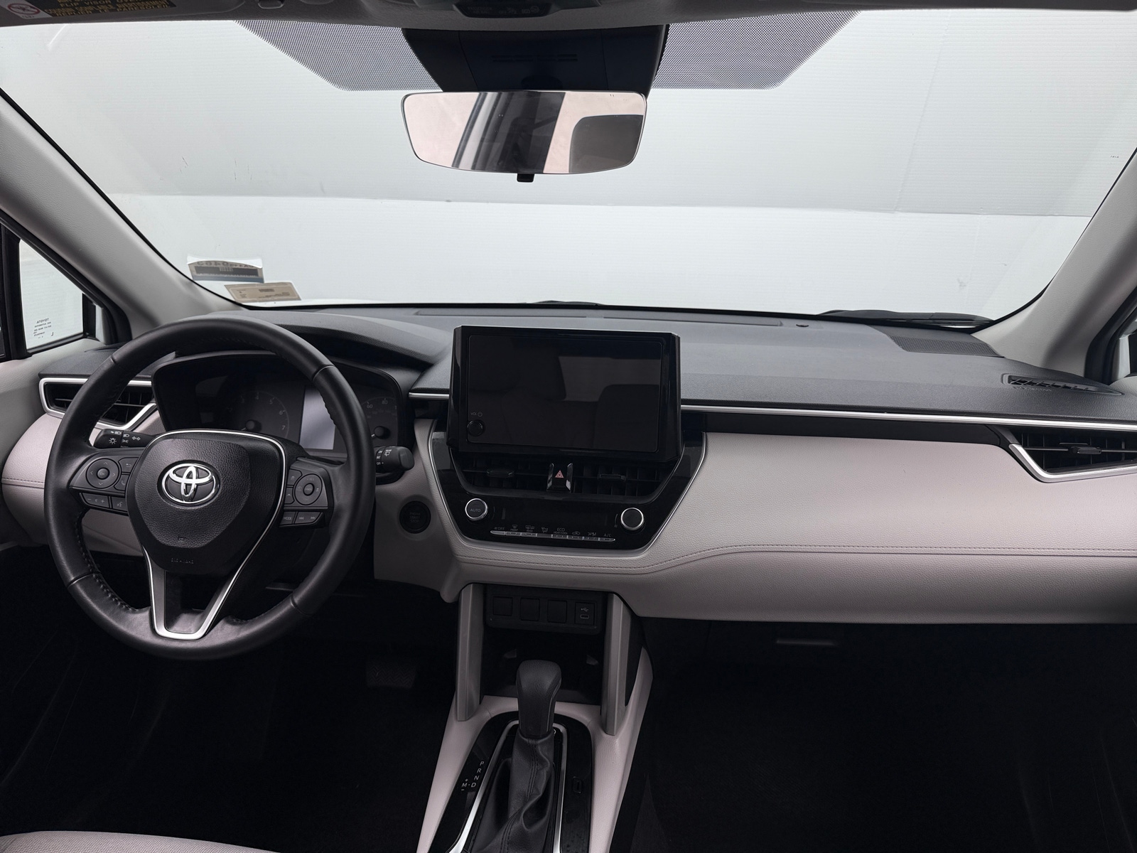 Thumbnail: 2025 Toyota Corolla Cross - 3