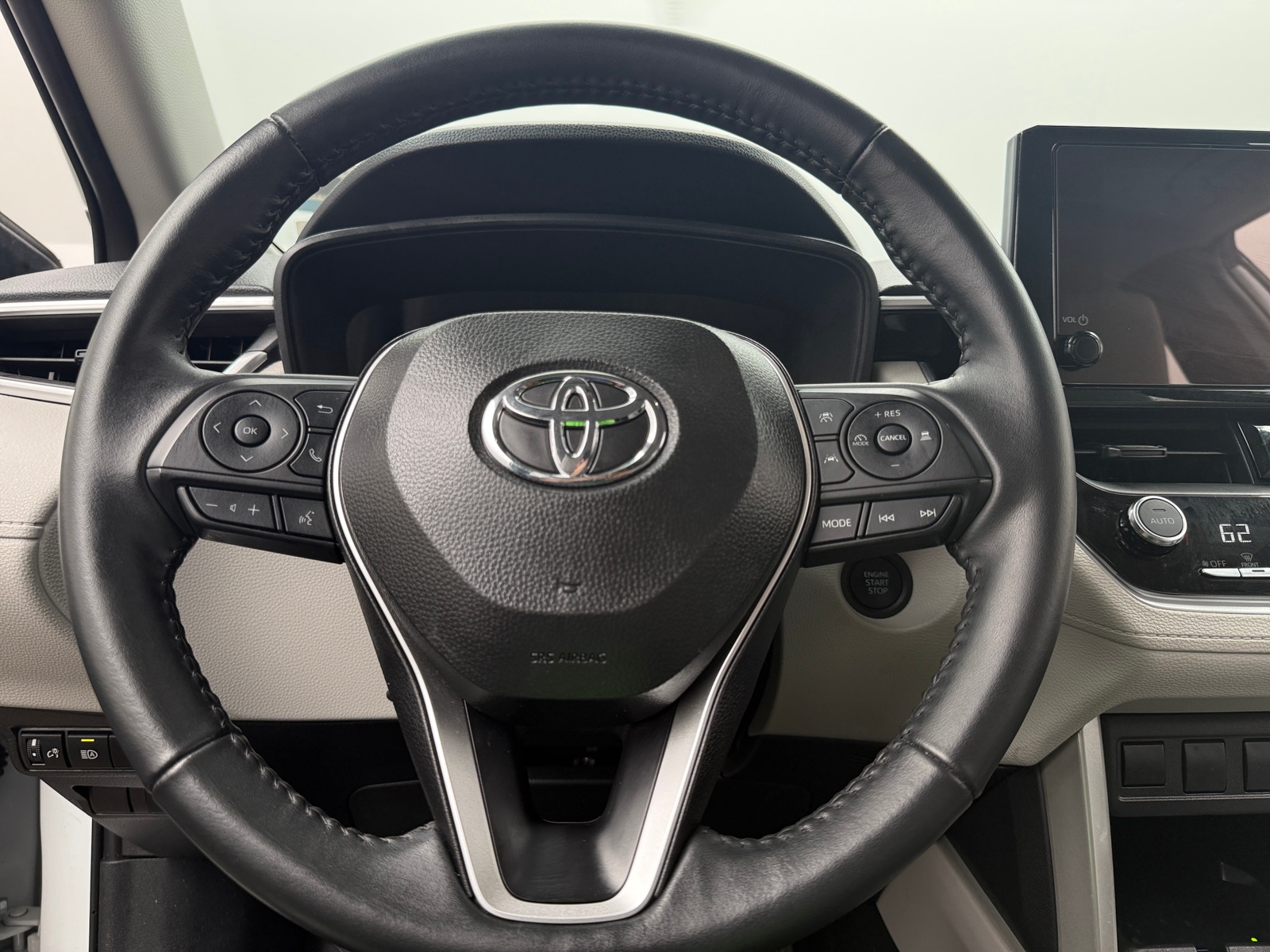 Thumbnail: 2025 Toyota Corolla Cross - 5