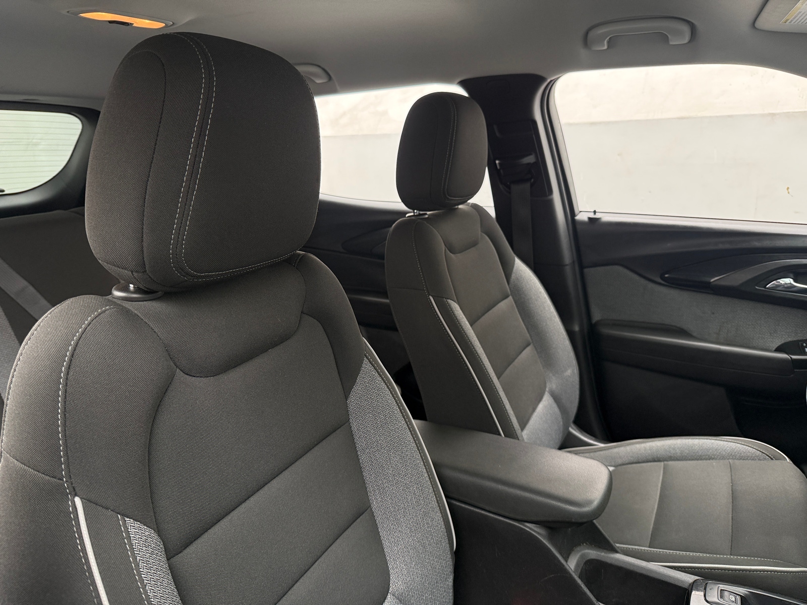 Thumbnail: 2021 Chevrolet TrailBlazer - 2