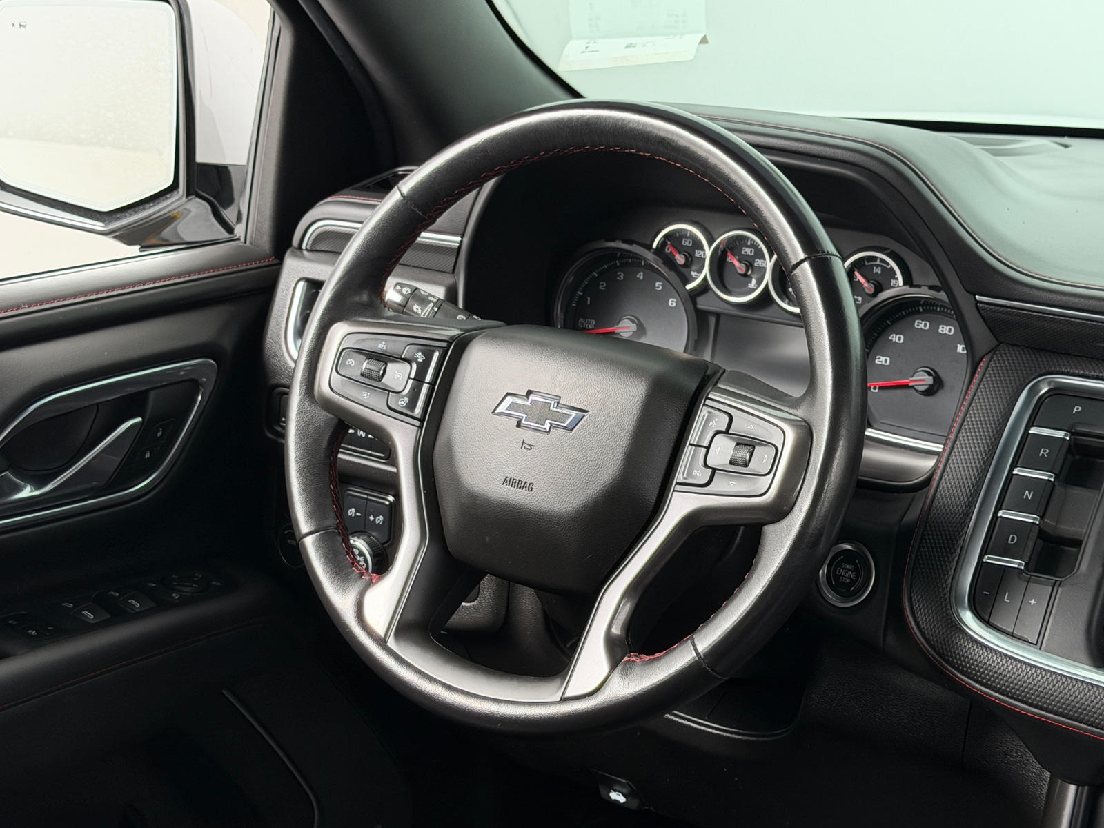 Thumbnail: 2021 Chevrolet Tahoe - 4