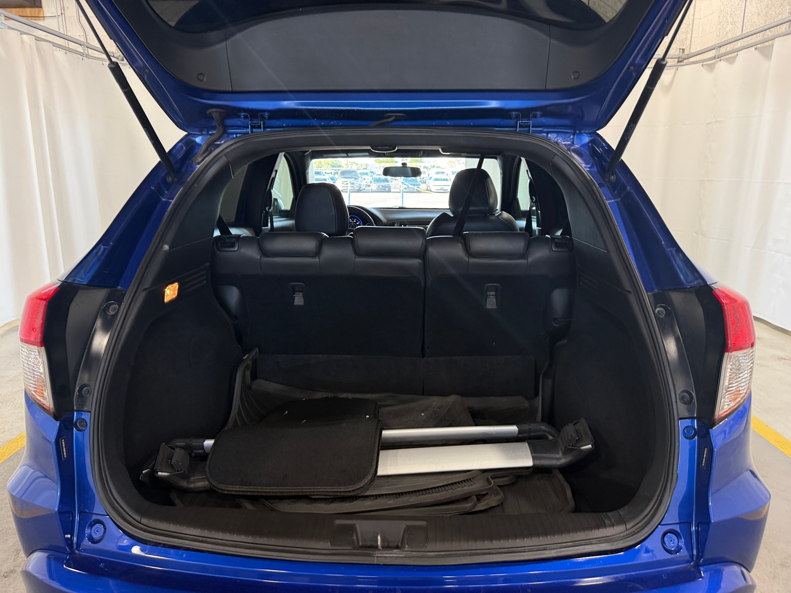 Thumbnail: 2019 Honda HR-V - 7