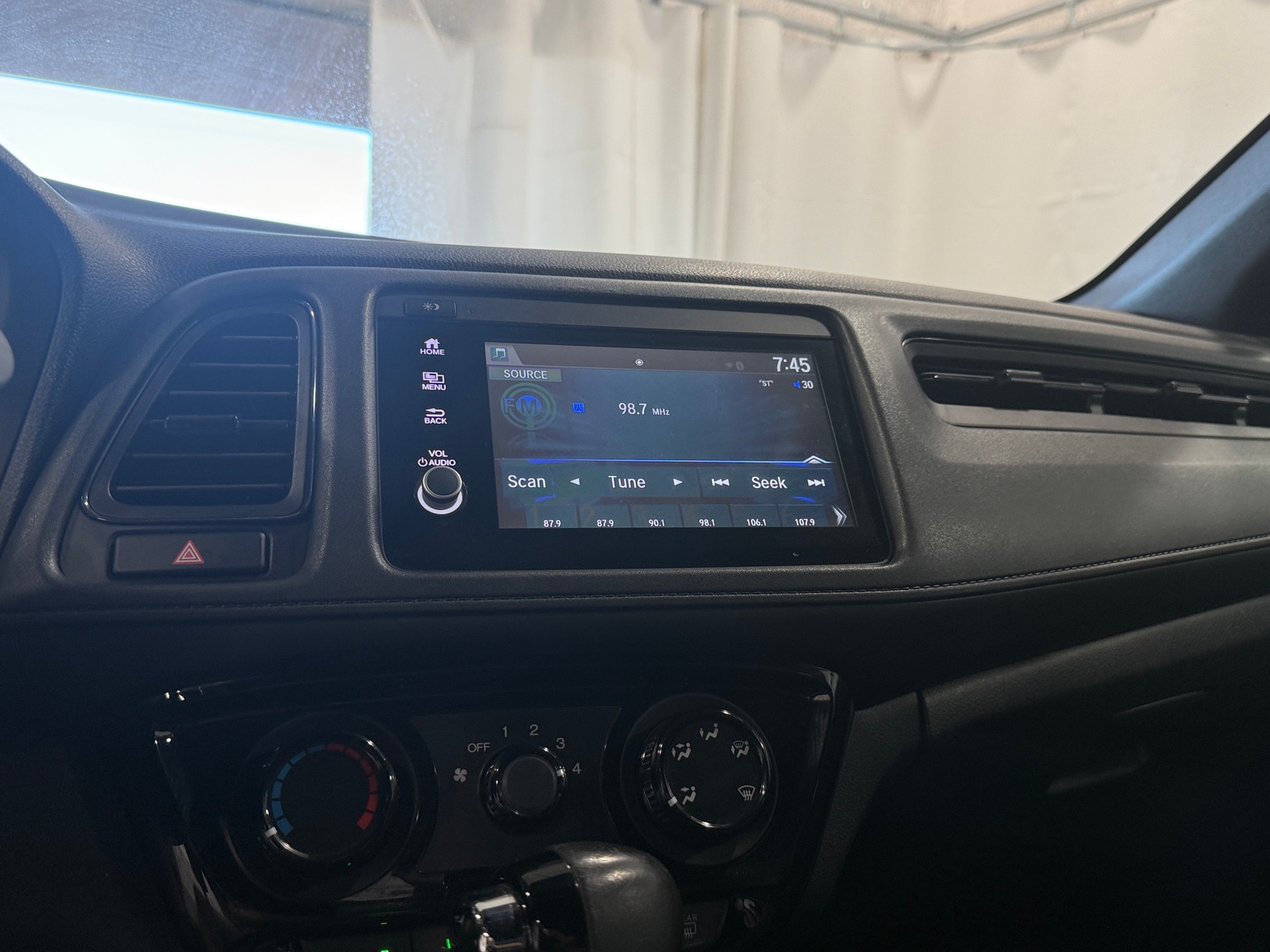 Thumbnail: 2019 Honda HR-V - 4