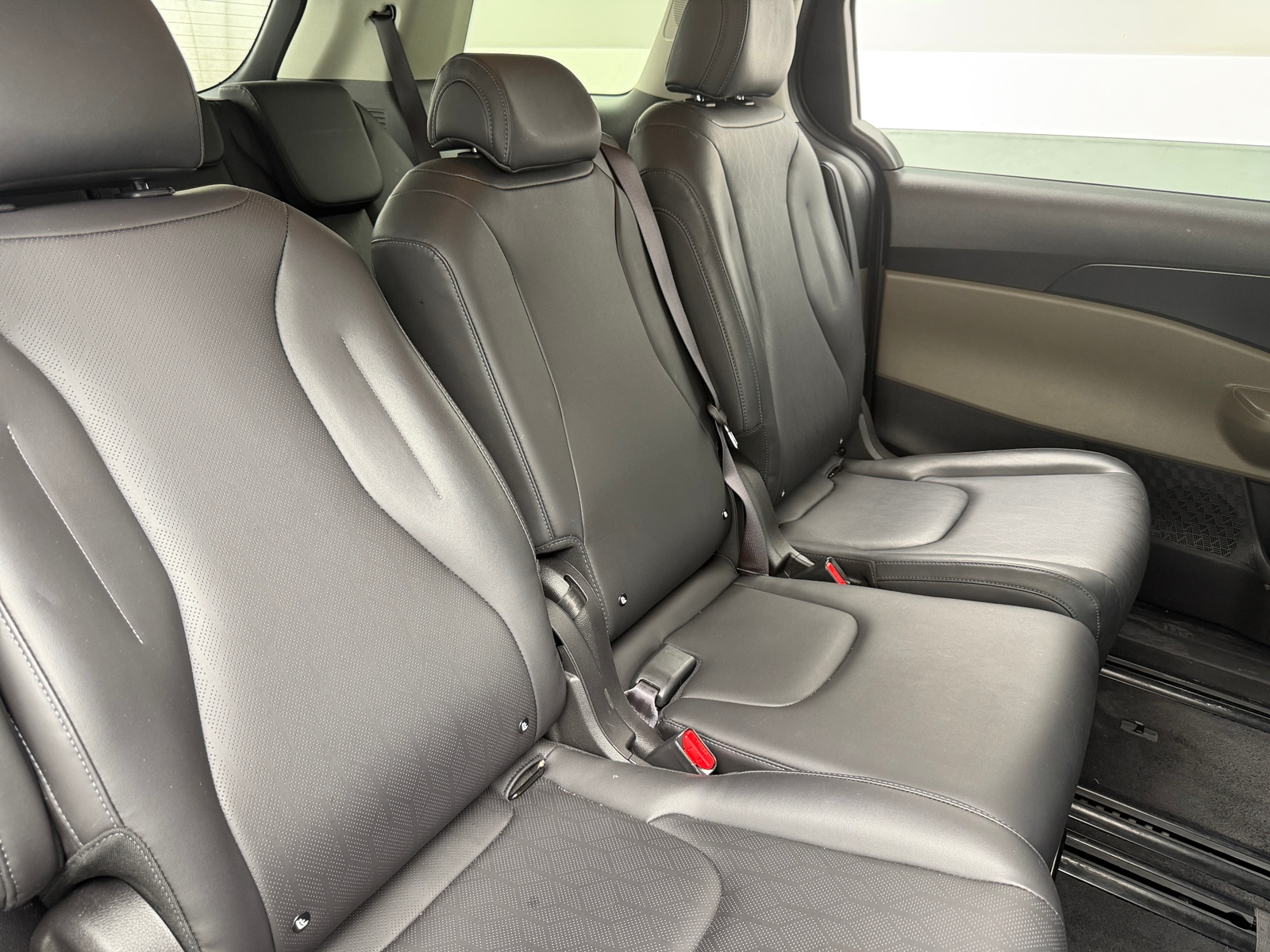 Thumbnail: 2026 Kia Carnival - 5