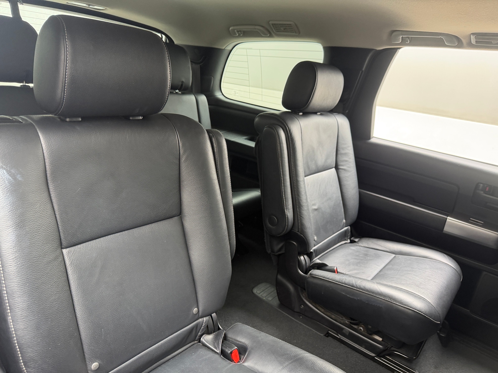 Thumbnail: 2020 Toyota Sequoia - 5