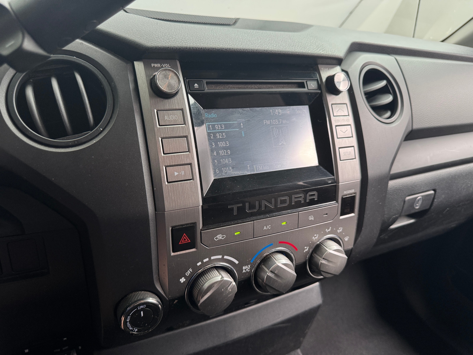 Thumbnail: 2014 Toyota Tundra - 4