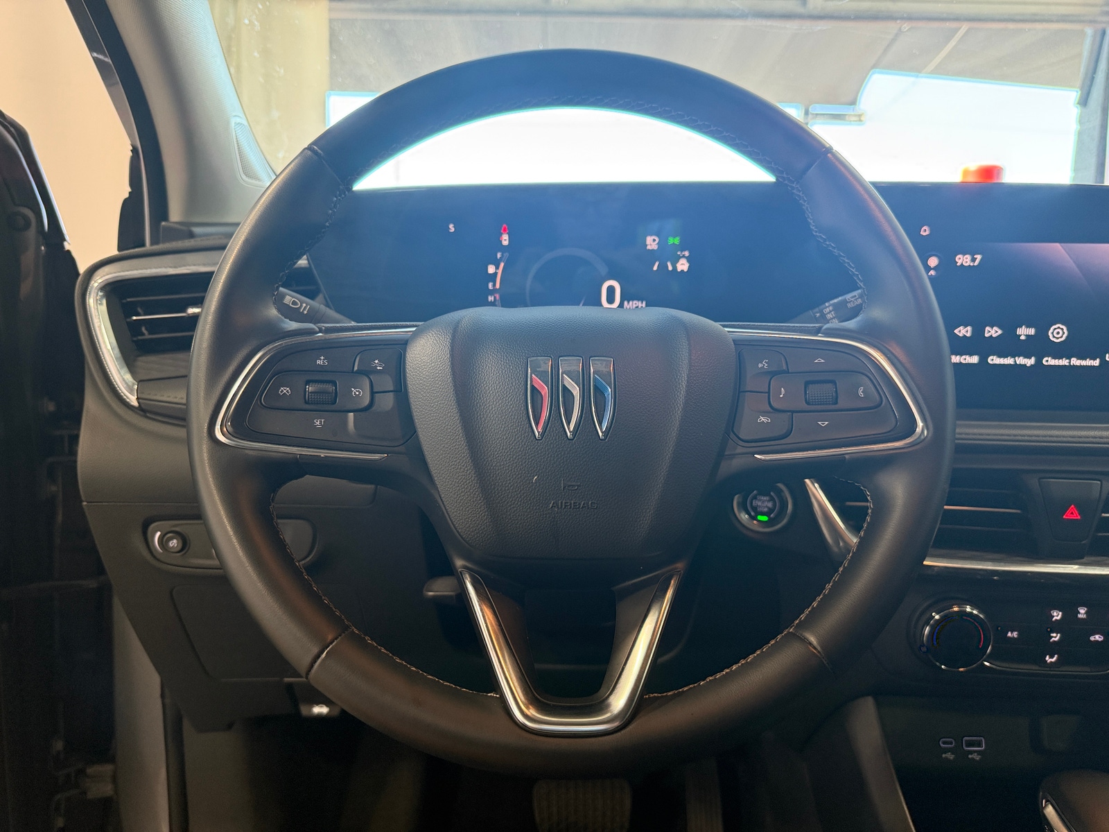 Thumbnail: 2025 Buick Encore GX - 4