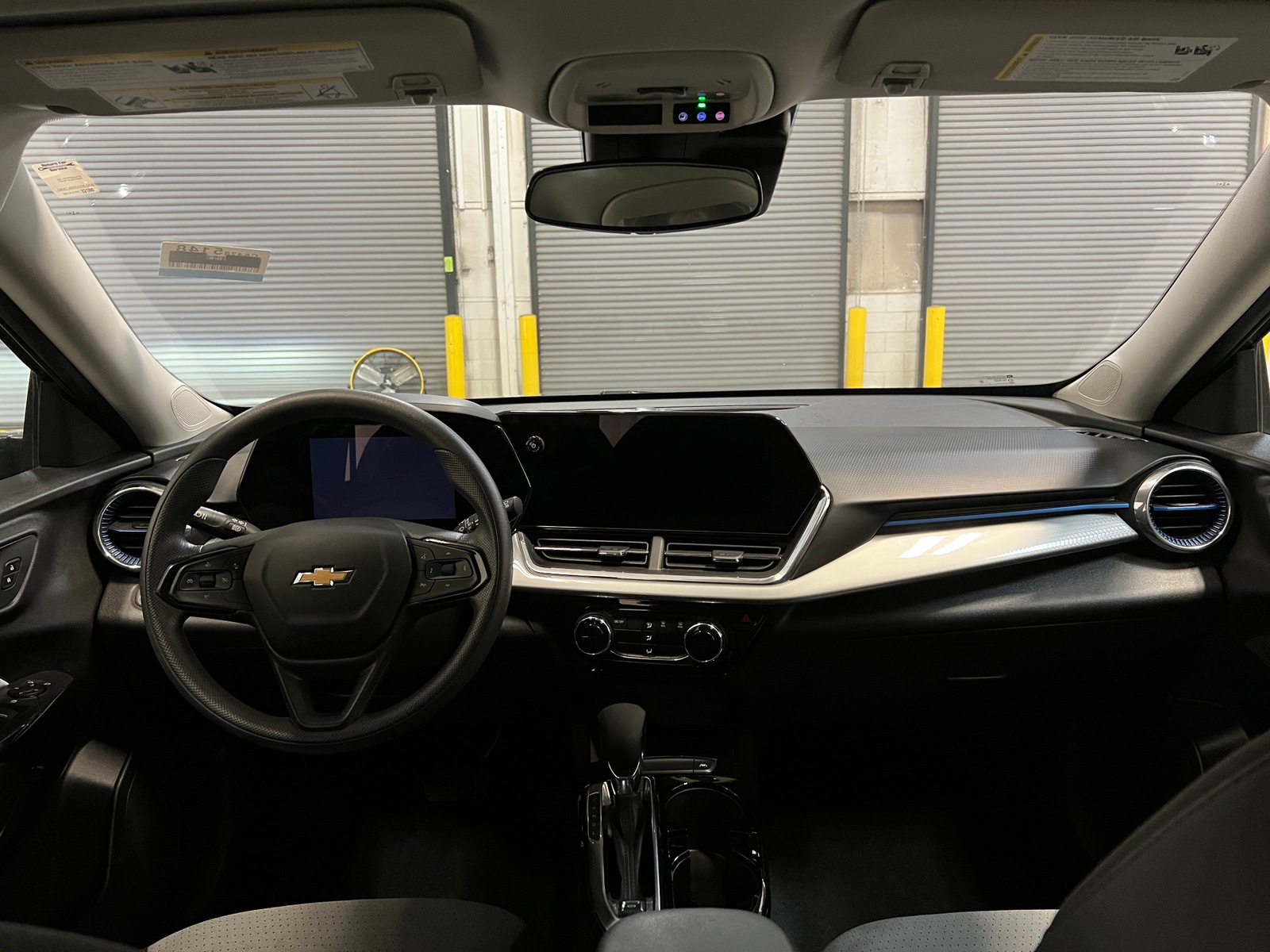Thumbnail: 2025 Chevrolet Trax - 3