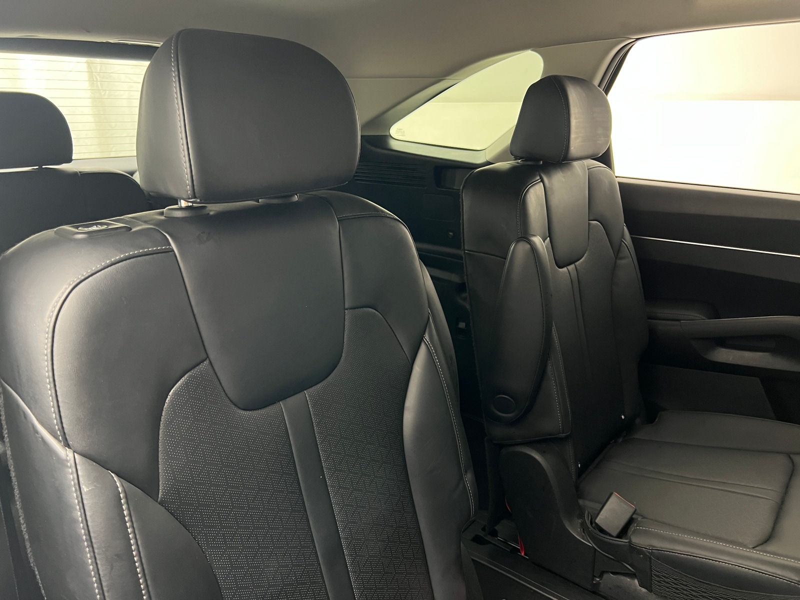 Thumbnail: 2022 Kia Sorento - 5