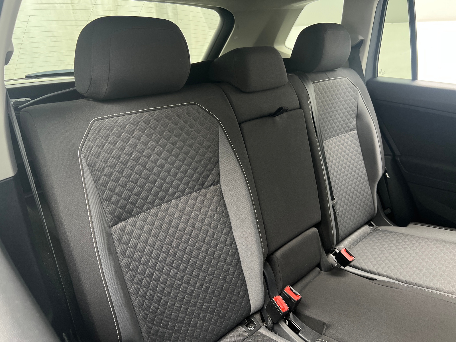 Thumbnail: 2021 Volkswagen Tiguan - 6