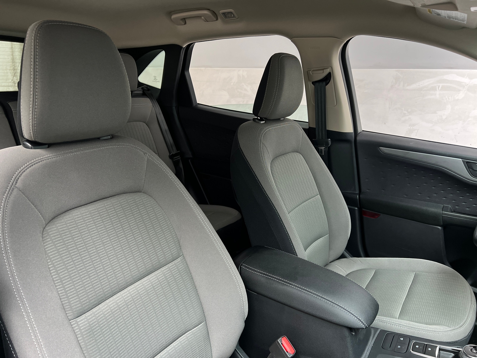 Thumbnail: 2020 Ford Escape - 2