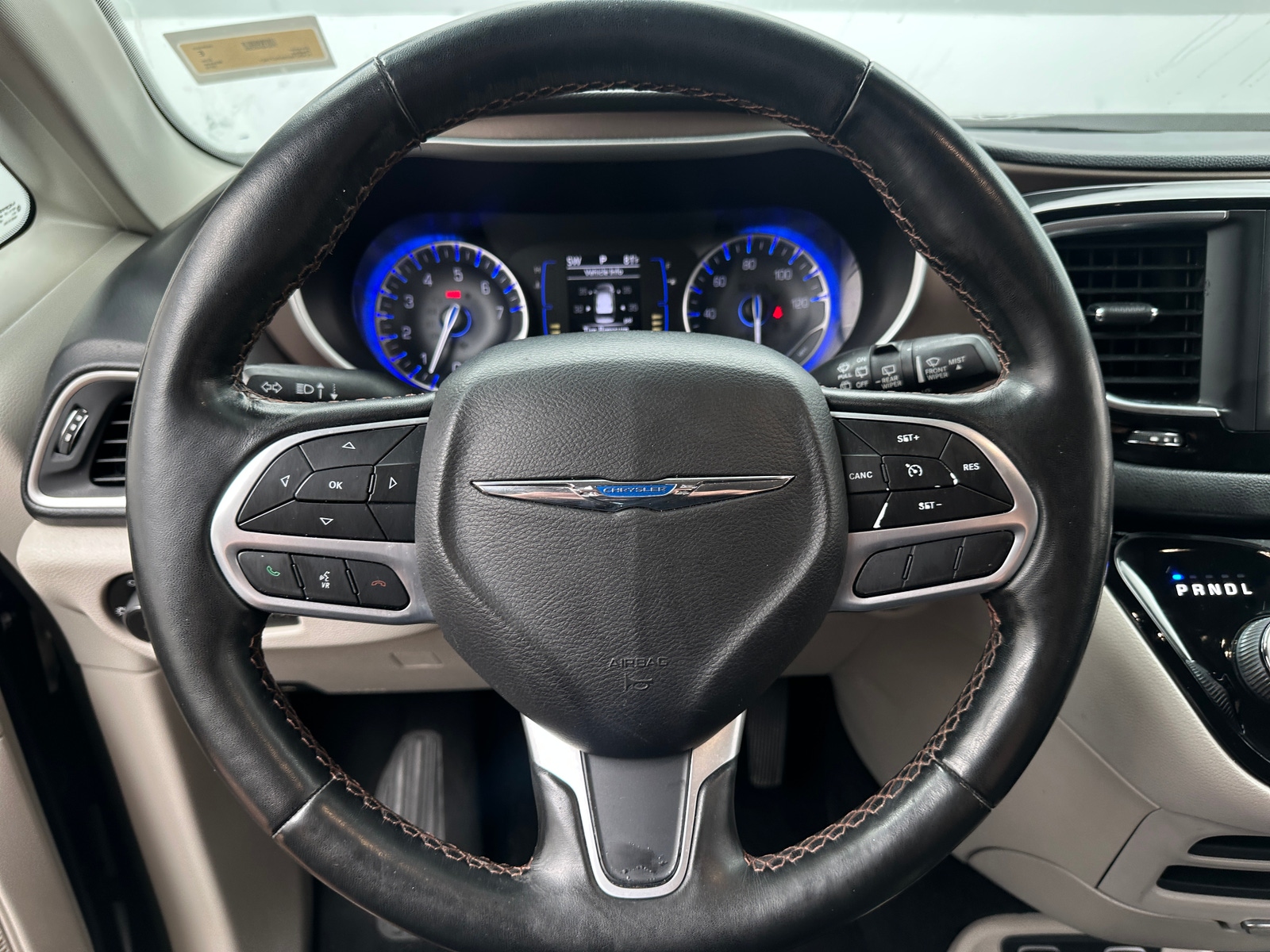 Thumbnail: 2019 Chrysler Pacifica - 4