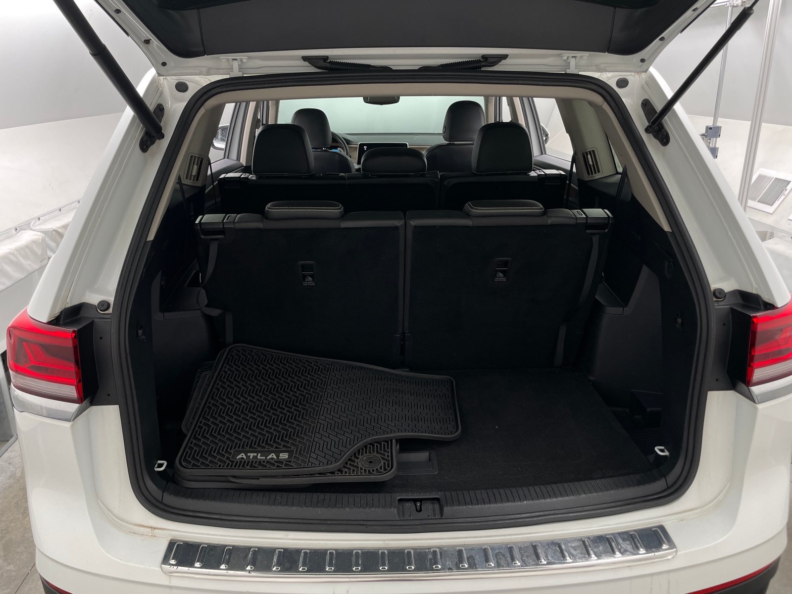 Thumbnail: 2024 Volkswagen Atlas - 6